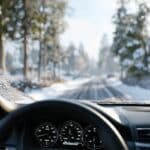 Sicher durch den Winter: Darauf müssen Familien im Straßenverkehr achten